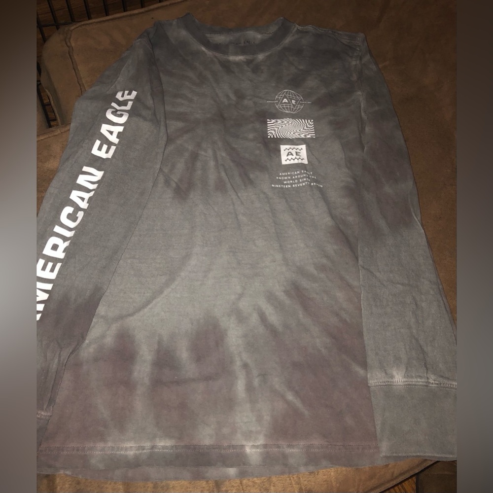*BOGO SALE* AE long sleeve